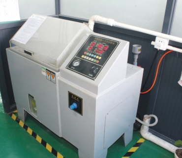精密鹽水噴霧試驗機